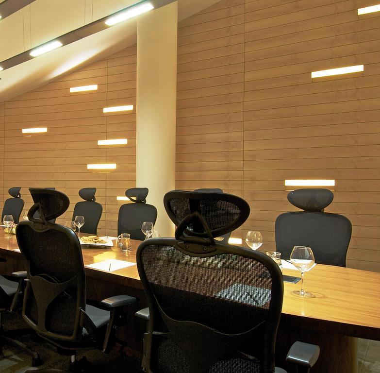 Vivanta Bengaluru, Whitefield Экстерьер фото